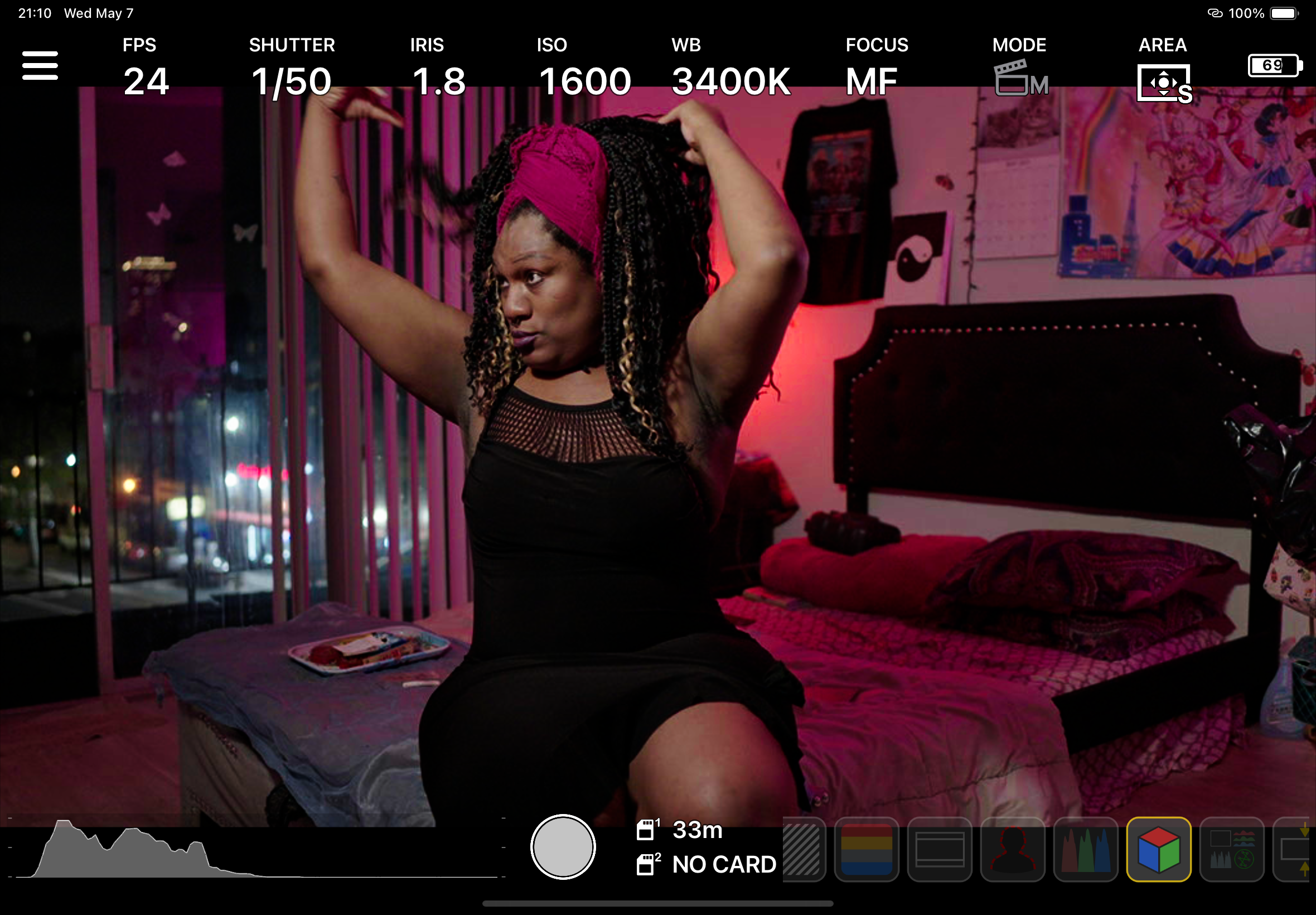 Behind the scenes set construction